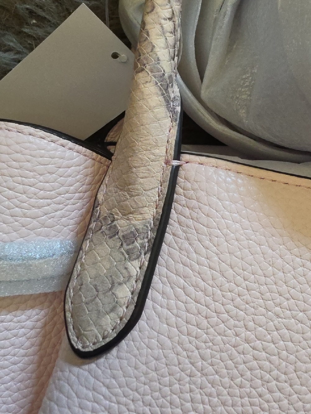 NWT Kate Spade Large Pink Snake Dumpling Satchel - Picture 8 of 15